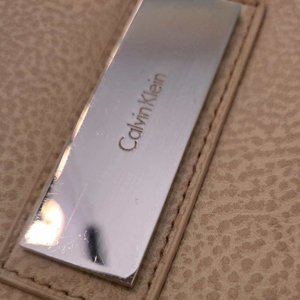 Calvin Klein Cream Faux Leather Tote Shoulder Bag Large Minimalist Work Bag - Picture 7 of 7